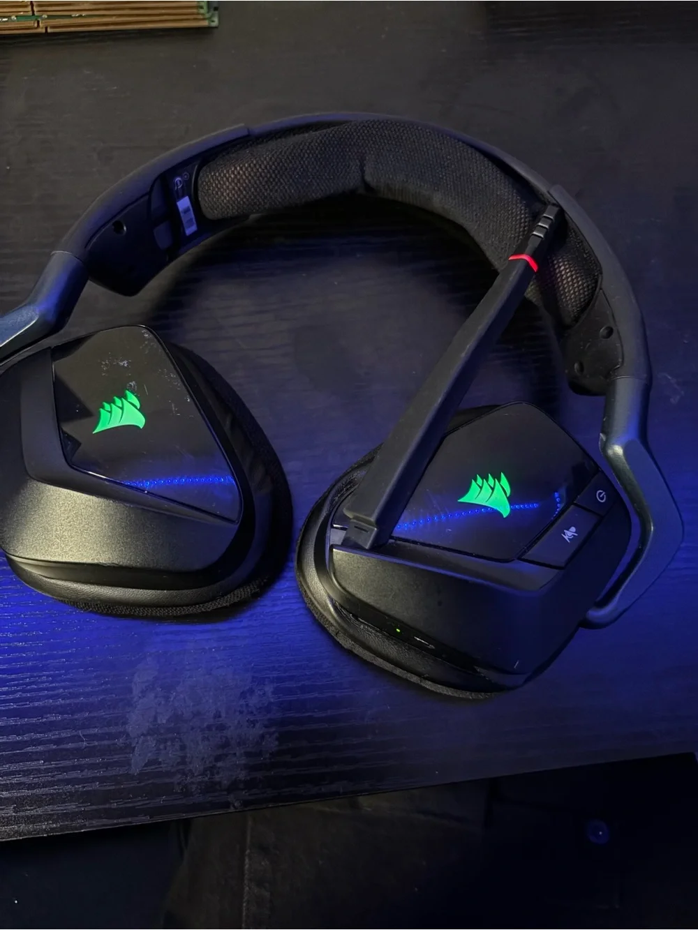 Corsair Black Wireless Gaming Headset with Boom Mic and LED Accents